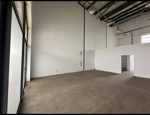 132M² RETAIL TO LET IN HIGHVELD